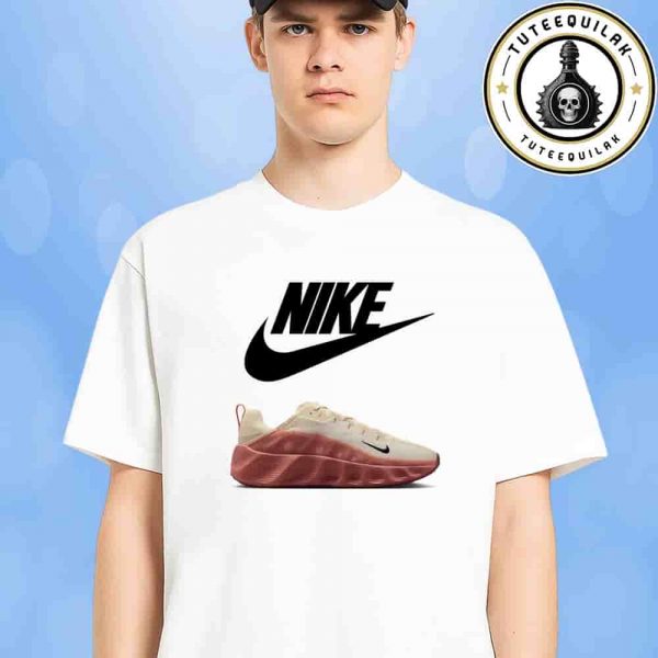 Nike Ava Rover Sneaker T-Shirt