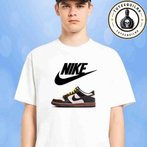 Nike Dunk Low SE GS Panda-Monium Sneaker T-Shirt