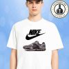 Nike Zoom Vomero 5 SE Team Gold Seafoam Sneaker T-Shirt