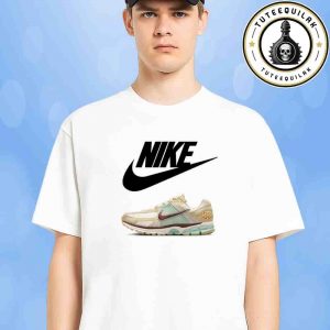 Nike Zoom Vomero 5 SE Team Gold Seafoam Sneaker T-Shirt