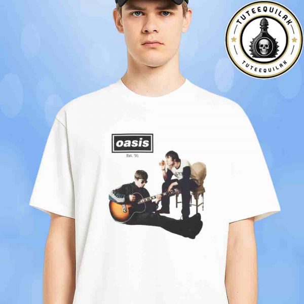 Oasis Live 25 World Tour 2025 Exclusive Tee Cigarettes And Alcohol Heavyweight Merchandise Unisex T-Shirt