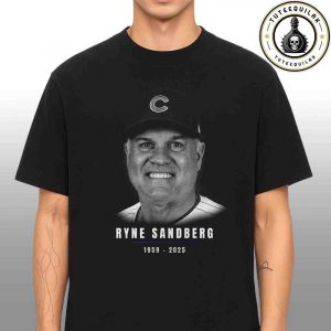 Rest In Peace Ryne Sandberg 1959-2025 A True Baseball Legend T-Shirt