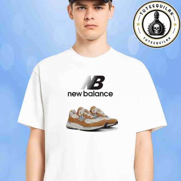 The New Balance 992 Sweet Caramel Sneaker T-Shirt
